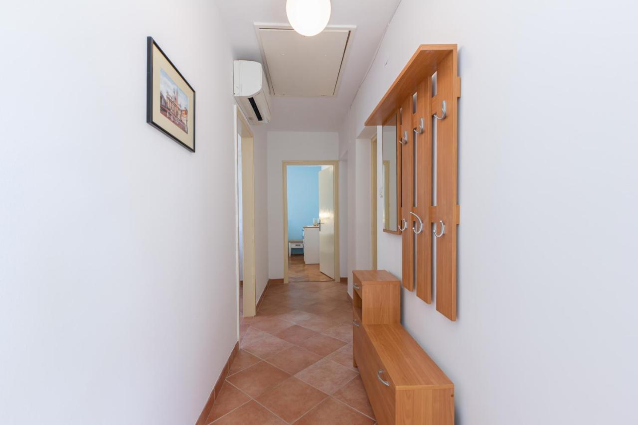 Apartment Beti With Balcony Башка Экстерьер фото