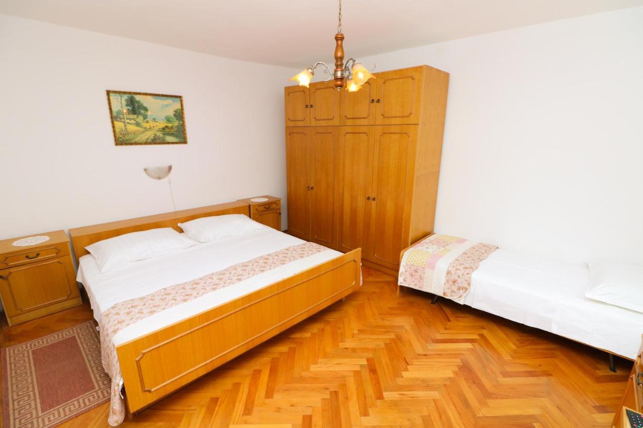 Apartment Beti With Balcony Башка Экстерьер фото